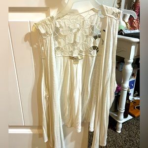 Sleeveless top- unused